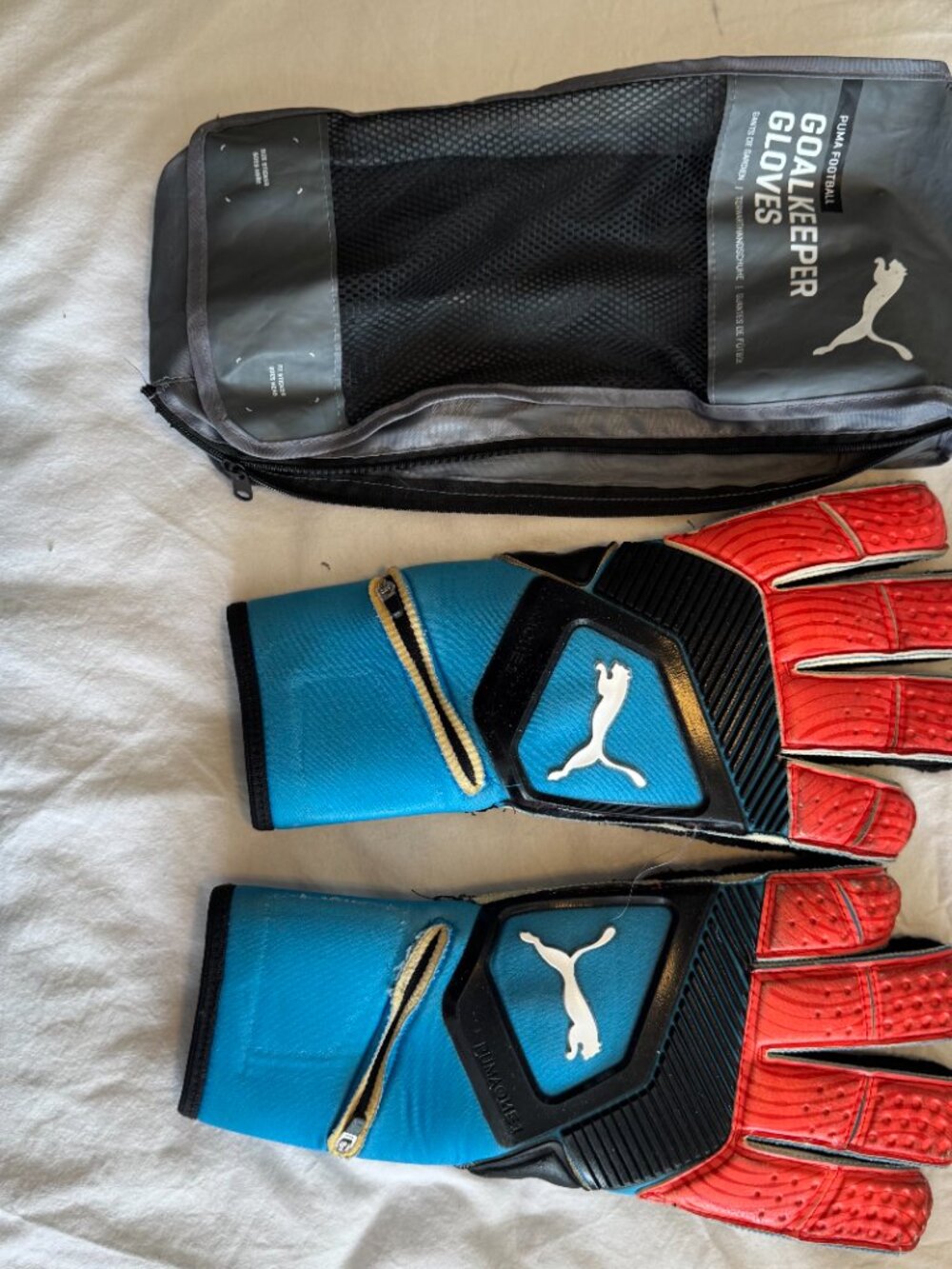 Pume One Protect 3 Goalkeeper Gloves Size 10
